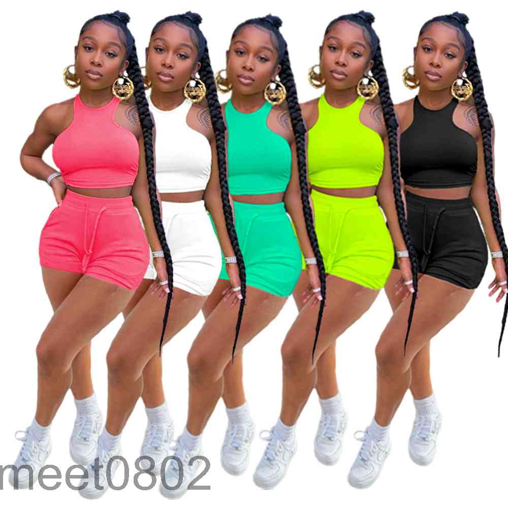 2021 Hot selling women' Outfits Designer fashion casual solid color round neck Tight sleeveless vest pocket shorts two piece sets, White
2021 Hot selling women' Outfits Designer fashion casual solid color round neck Tight sleeveless vest pocket shorts two piece sets, White