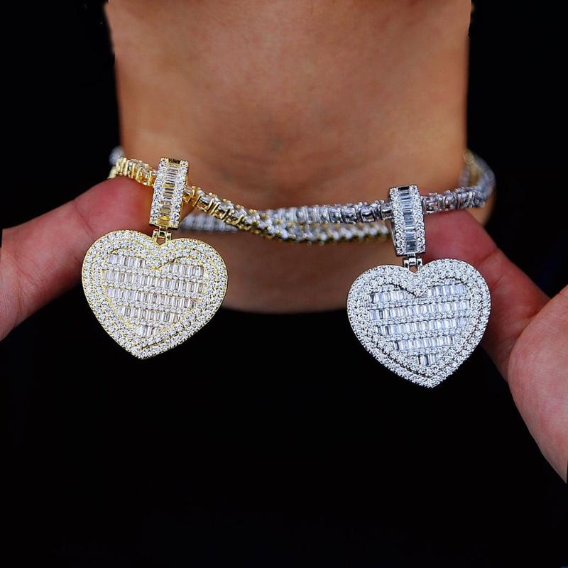 Iced Out Bling 5A CZ Heart Pendant Necklace Gold Silver Color 5MM Tennis Chain Cubic Zirconia Fashion Women Men Jewelry Chains
Iced Out Bling 5A CZ Heart Pendant Necklace Gold Silver Color 5MM Tennis Chain Cubic Zirconia Fashion Women Men Jewelry Chains