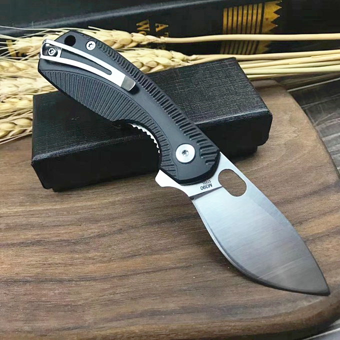 Small Flipper folding knife D2 Satin Drop Point Blade Black G10 Handle Folder Pocket knives Outdoor Camping Hiking EDC Tools
Small Flipper folding knife D2 Satin Drop Point Blade Black G10 Handle Folder Pocket knives Outdoor Camping Hiking EDC Tools
