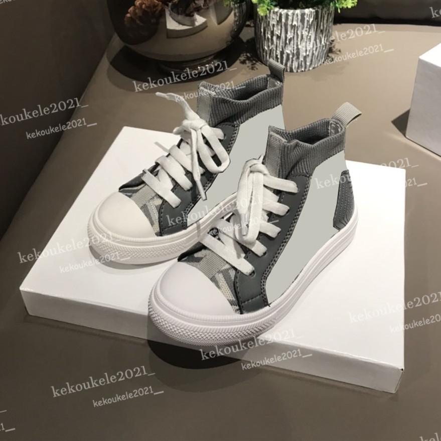 Kids Baby Shoes Top quality Design Princess Cute Bowknot Sneakers Breathable Little Casual for Girls Children with Box
Kids Baby Shoes Top quality Design Princess Cute Bowknot Sneakers Breathable Little Casual for Girls Children with Box