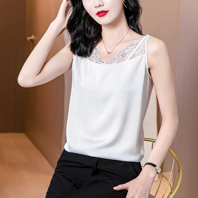 Summer Fashion Sleeveless Shirts for Women Camisole Vest with Lace Shoulder Strap All-match Female Solid Satin Woman Basic Tops 210604, Black
Summer Fashion Sleeveless Shirts for Women Camisole Vest with Lace Shoulder Strap All-match Female Solid Satin Woman Basic Tops 210604, Black