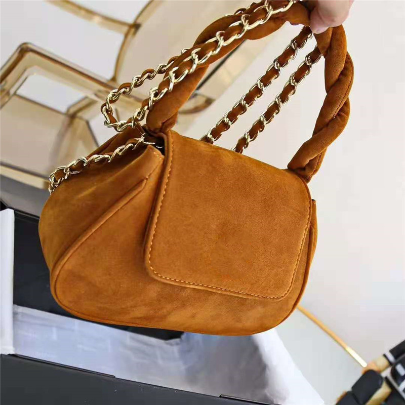 designer Suede leather brown women's shoulder bag luxury design flip little handbag Flannel + alloy chain women crossbody Bags cute Purse
designer Suede leather brown women's shoulder bag luxury design flip little handbag Flannel + alloy chain women crossbody Bags cute Purse