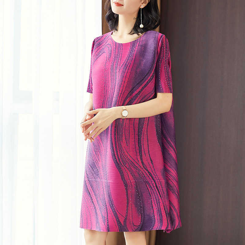 VANOVICH Pleated Dress Women Spring Pluz Size Beaded Ladies Short Sleeve Round Collar Clothing 210615, Pink
VANOVICH Pleated Dress Women Spring Pluz Size Beaded Ladies Short Sleeve Round Collar Clothing 210615, Pink