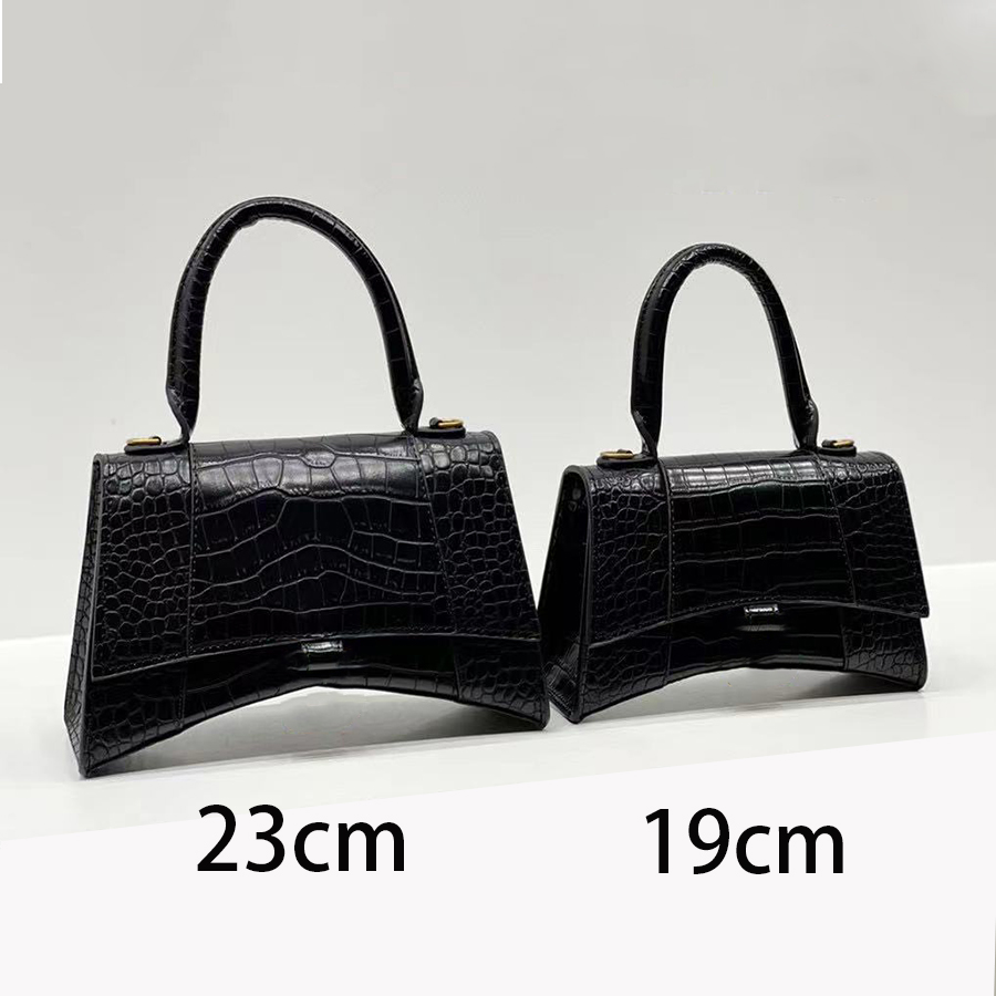Designer fashion ladies handbag shoulder strap shoulder mini style bag messenger handbag purse high quality crocodile skin graffit, Black crocodile leather gold b
Designer fashion ladies handbag shoulder strap shoulder mini style bag messenger handbag purse high quality crocodile skin graffit, Black crocodile leather gold b