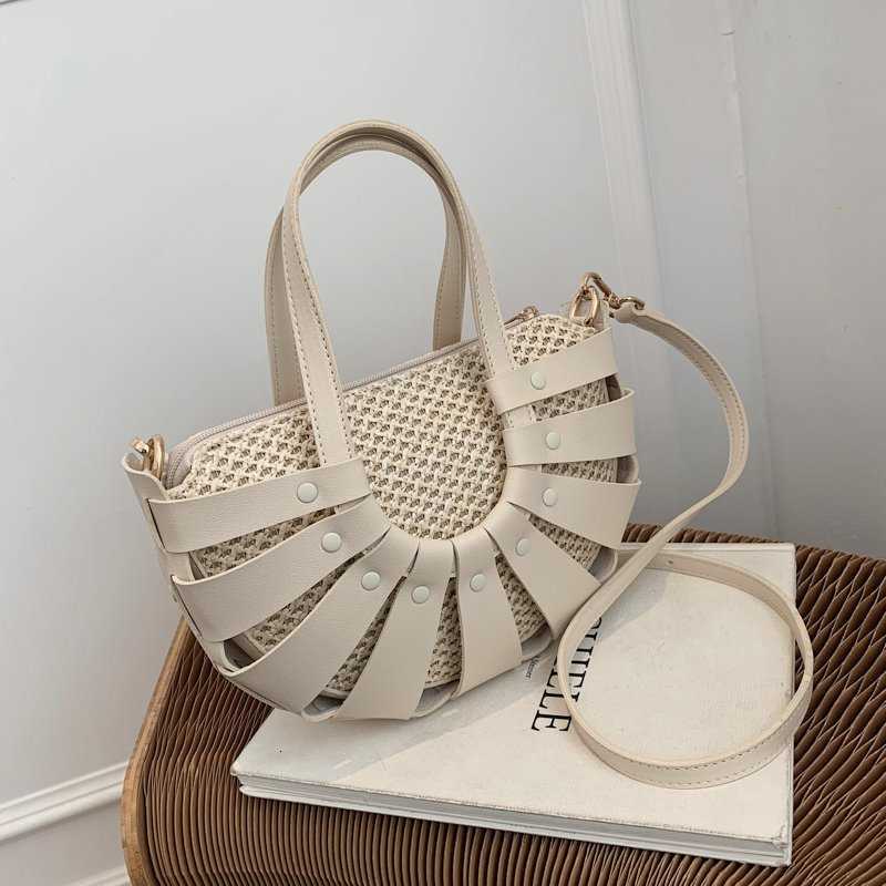 Straw Woven 2021 Personalized Dign Semicircle Splicing Single Shoulder Bag Fashion Portable Women's Msenger Bag, Khaki
Straw Woven 2021 Personalized Dign Semicircle Splicing Single Shoulder Bag Fashion Portable Women's Msenger Bag, Khaki