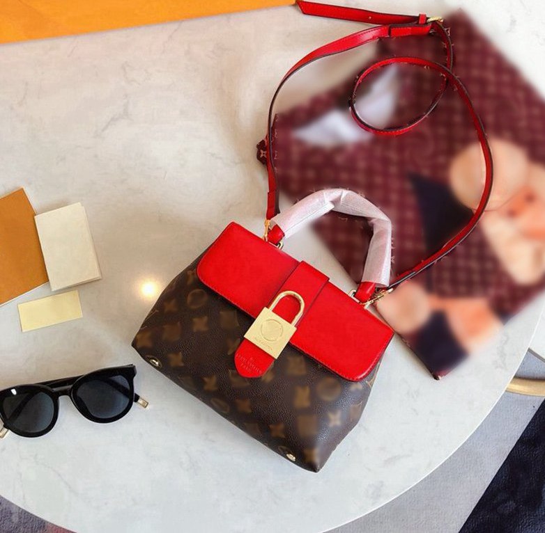 2021 fashion classic luxury brand leather women bags handbag women's tote backpack handbags ladies bag wallet -l0684, Red;black
2021 fashion classic luxury brand leather women bags handbag women's tote backpack handbags ladies bag wallet -l0684, Red;black