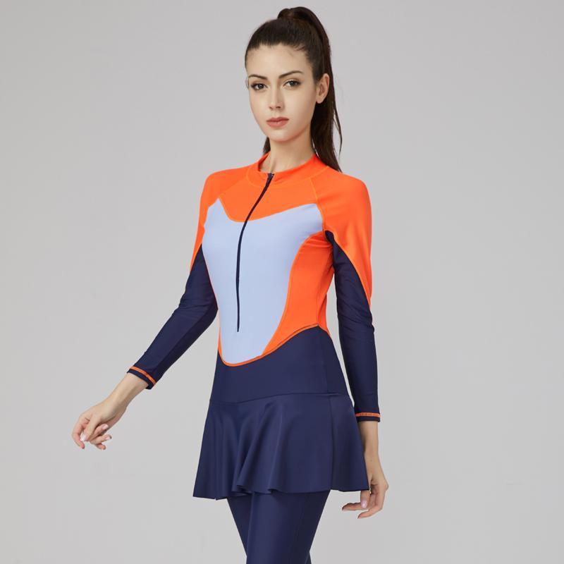 Long Sleeve Swimwear Women Full Body Covered One Piece Swimsuit Rashguards Female Surfing Bathing Suits Nylon Swmming Clothes One-Piece
Long Sleeve Swimwear Women Full Body Covered One Piece Swimsuit Rashguards Female Surfing Bathing Suits Nylon Swmming Clothes One-Piece