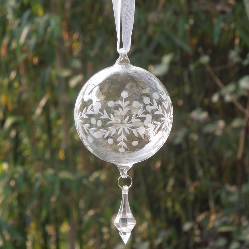 Christmas Decorations 8pcs/pack Diameter=8cm Small Size Carve Glass Globe Home Decoration Tree Hanger Festival Hanging Ornament 
Christmas Decorations 8pcs/pack Diameter=8cm Small Size Carve Glass Globe Home Decoration Tree Hanger Festival Hanging Ornament