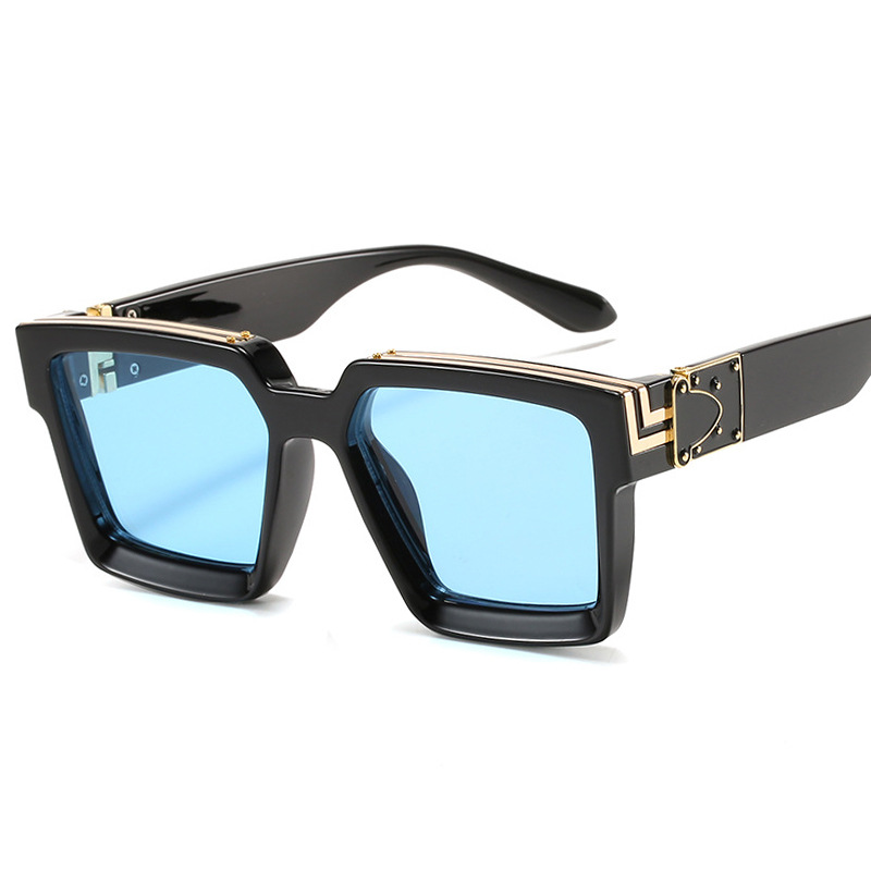 2021 luxury top quality sunglasses for men and women Universal classic fashion square frame summer sunglasses designer wholesale high qualit, White;black
2021 luxury top quality sunglasses for men and women Universal classic fashion square frame summer sunglasses designer wholesale high qualit, White;black