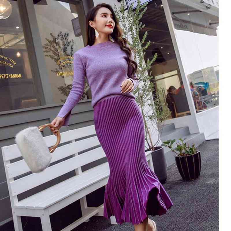 Fall Winter Designer Bright silk knitted Pullovers Sweater Skirt 2 piece Set Women's Knitted Shiny Pleated Mermaid 210525, Gray
Fall Winter Designer Bright silk knitted Pullovers Sweater Skirt 2 piece Set Women's Knitted Shiny Pleated Mermaid 210525, Gray