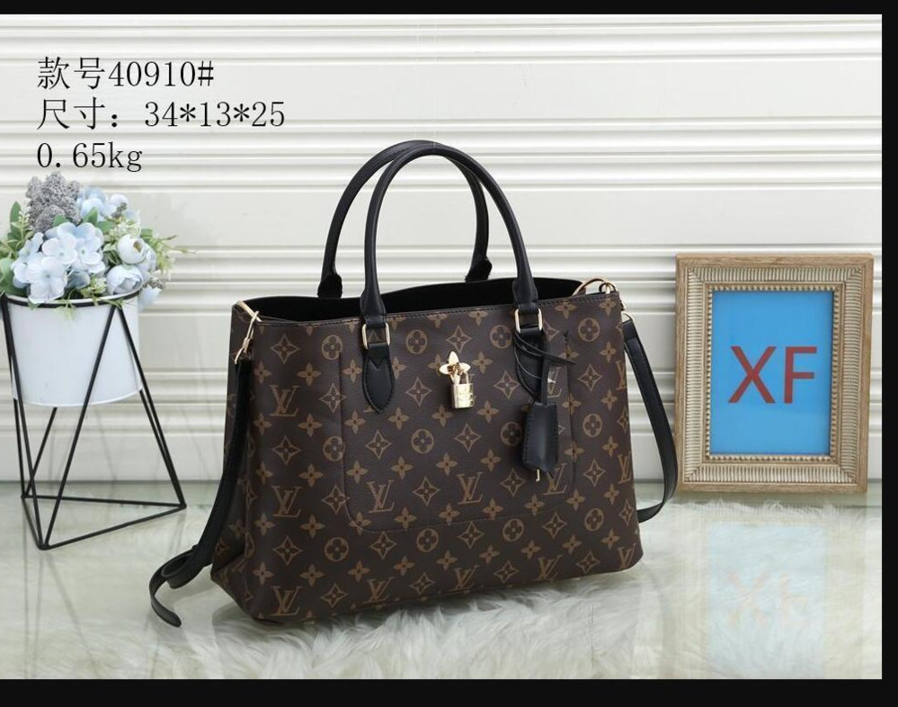 Clutch LV LOUIS 1 VITTON New Shoulder Bag MAN Briefcas Bags Purse Crossbody Bags Clutch Messenger Bag Briefcase HandbagM8TU, Red;black
Clutch LV LOUIS 1 VITTON New Shoulder Bag MAN Briefcas Bags Purse Crossbody Bags Clutch Messenger Bag Briefcase HandbagM8TU, Red;black