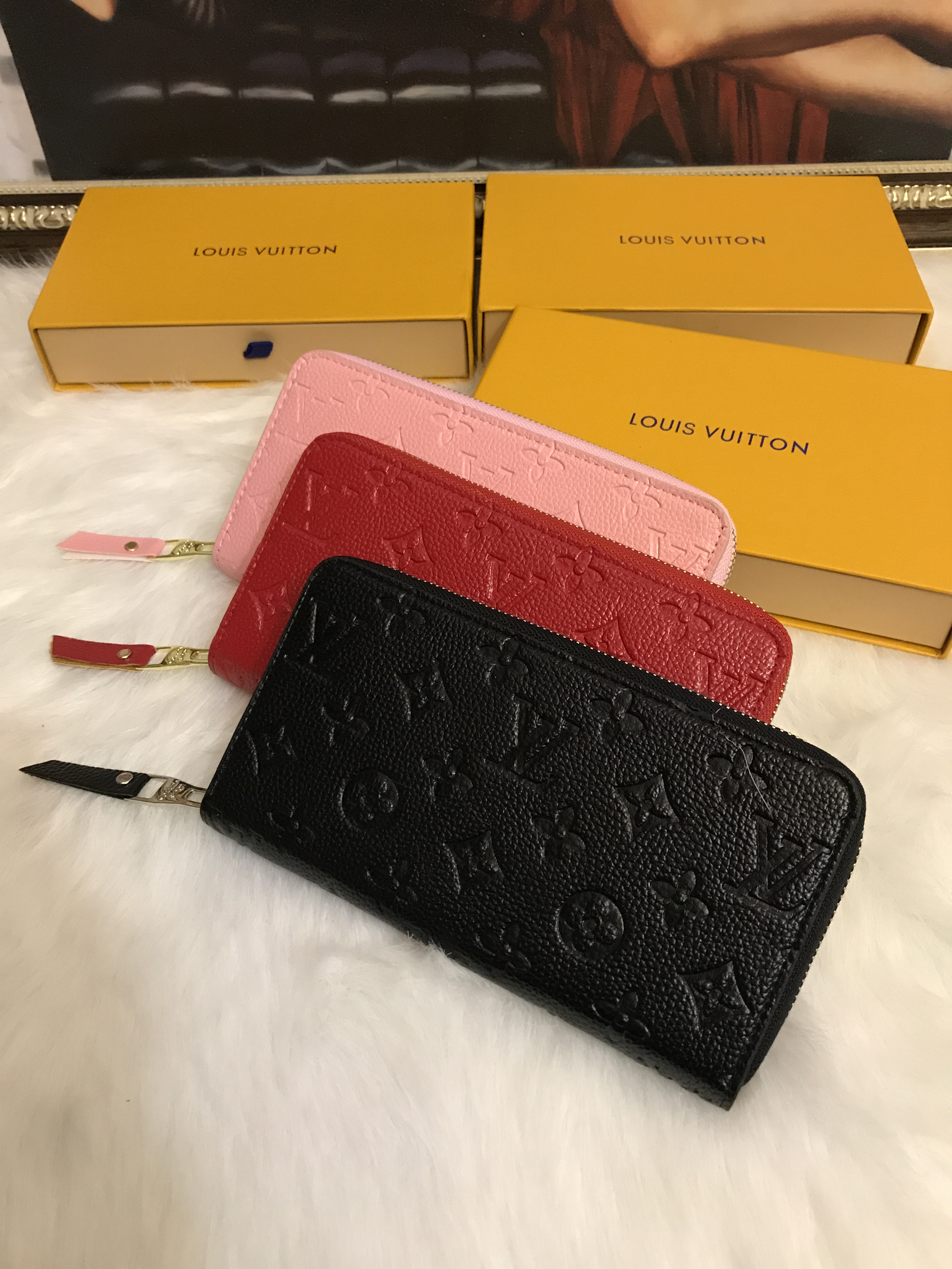 lv LOUIS BAG VITTON YSL 2021 Hot Zipper Wallets Women Purse Long Wallet Fashion Ladies Clutch Men Shoulder Bag Ladies Handbags, Red;black
lv LOUIS BAG VITTON YSL 2021 Hot Zipper Wallets Women Purse Long Wallet Fashion Ladies Clutch Men Shoulder Bag Ladies Handbags, Red;black