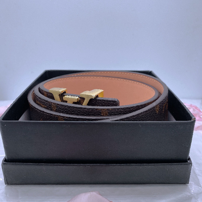 With box 12 Color High Quality Fashion L Buckle Belts For Women and men Belt luxury womens Genuine Leather Waistband Wholesale accessories V 90-125CM, The picture color
With box 12 Color High Quality Fashion L Buckle Belts For Women and men Belt luxury womens Genuine Leather Waistband Wholesale accessories V 90-125CM, The picture color