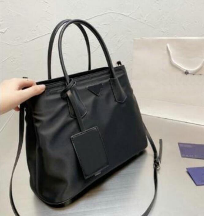 Designers nylon Shopping Bags crossbody canvas book tote Handbag Totes High Quality fashion women Shoulder handbags purse, Black
Designers nylon Shopping Bags crossbody canvas book tote Handbag Totes High Quality fashion women Shoulder handbags purse, Black