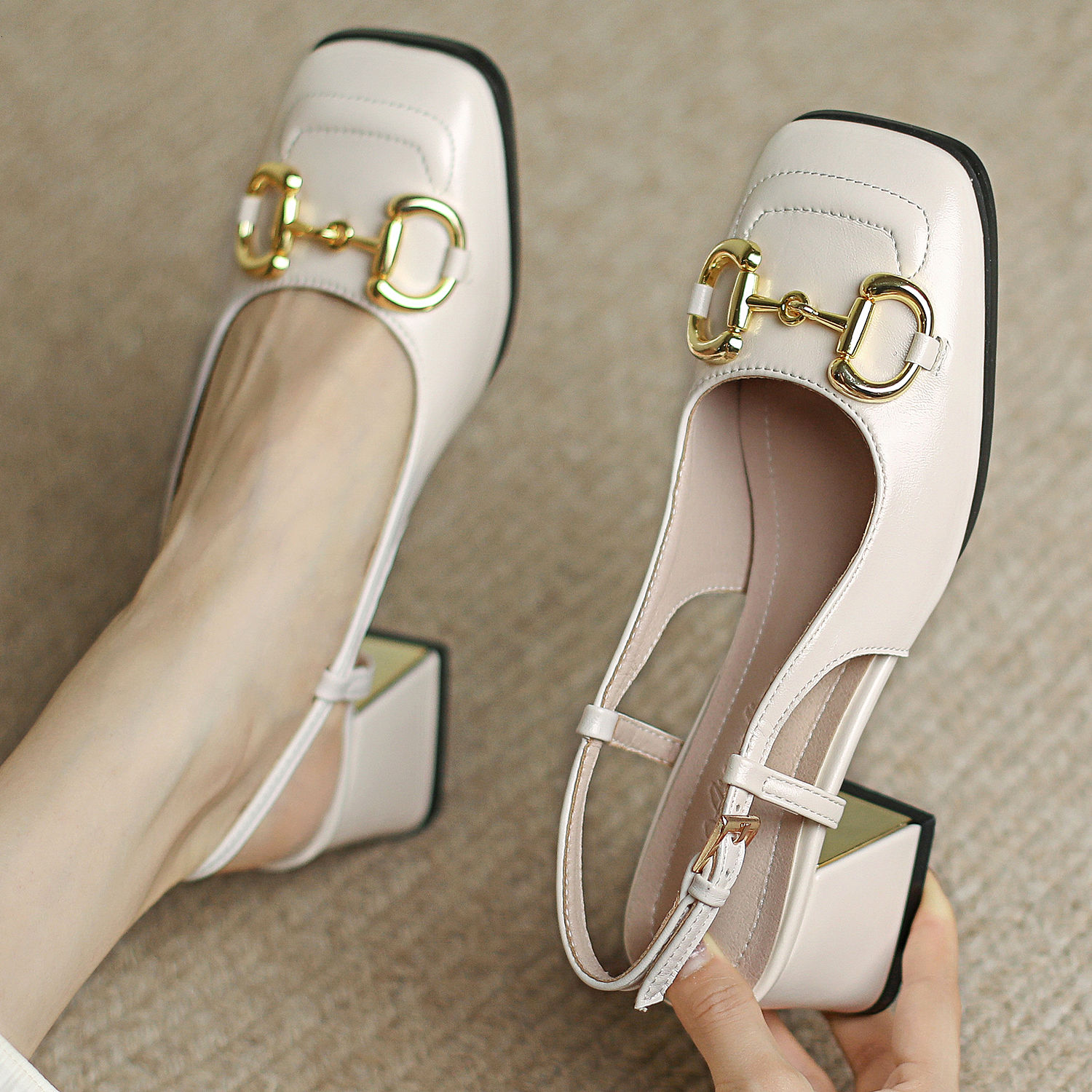 Sandals Luxury brand sandals summer designer white high-fashion heels Mary Jans mules shoes black pumps 5.5. 9O7J, 1# shoe box
Sandals Luxury brand sandals summer designer white high-fashion heels Mary Jans mules shoes black pumps 5.5. 9O7J, 1# shoe box