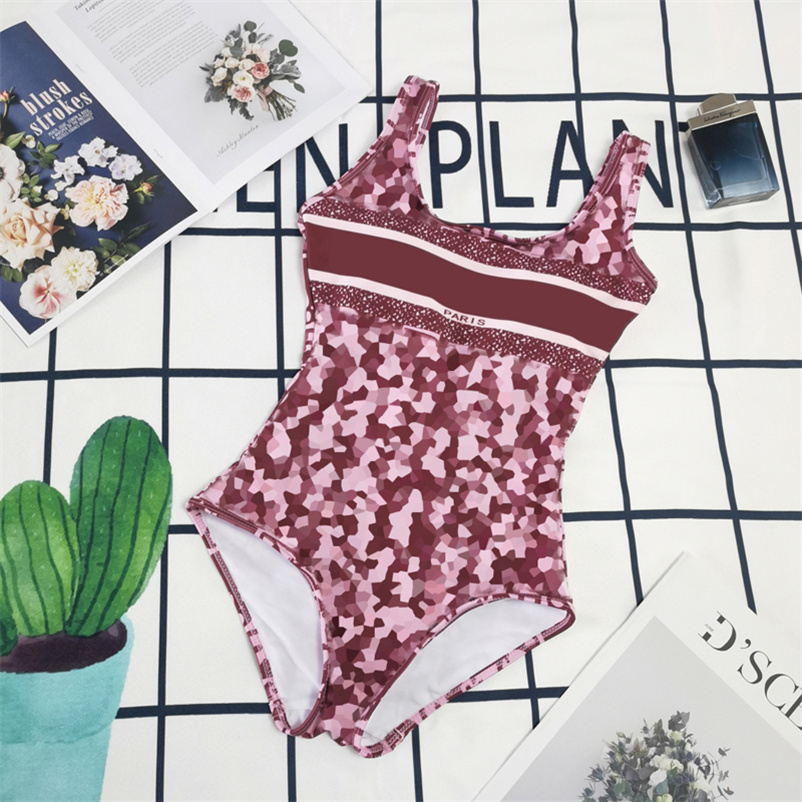 50%off Designer Swimwear Fashion Brand One Piece Suits Swimsuit Prints Ruffle Backless Swim Wear Sexy Bathing Suit Fit Woman Clothing -XL 12203
50%off Designer Swimwear Fashion Brand One Piece Suits Swimsuit Prints Ruffle Backless Swim Wear Sexy Bathing Suit Fit Woman Clothing -XL 12203