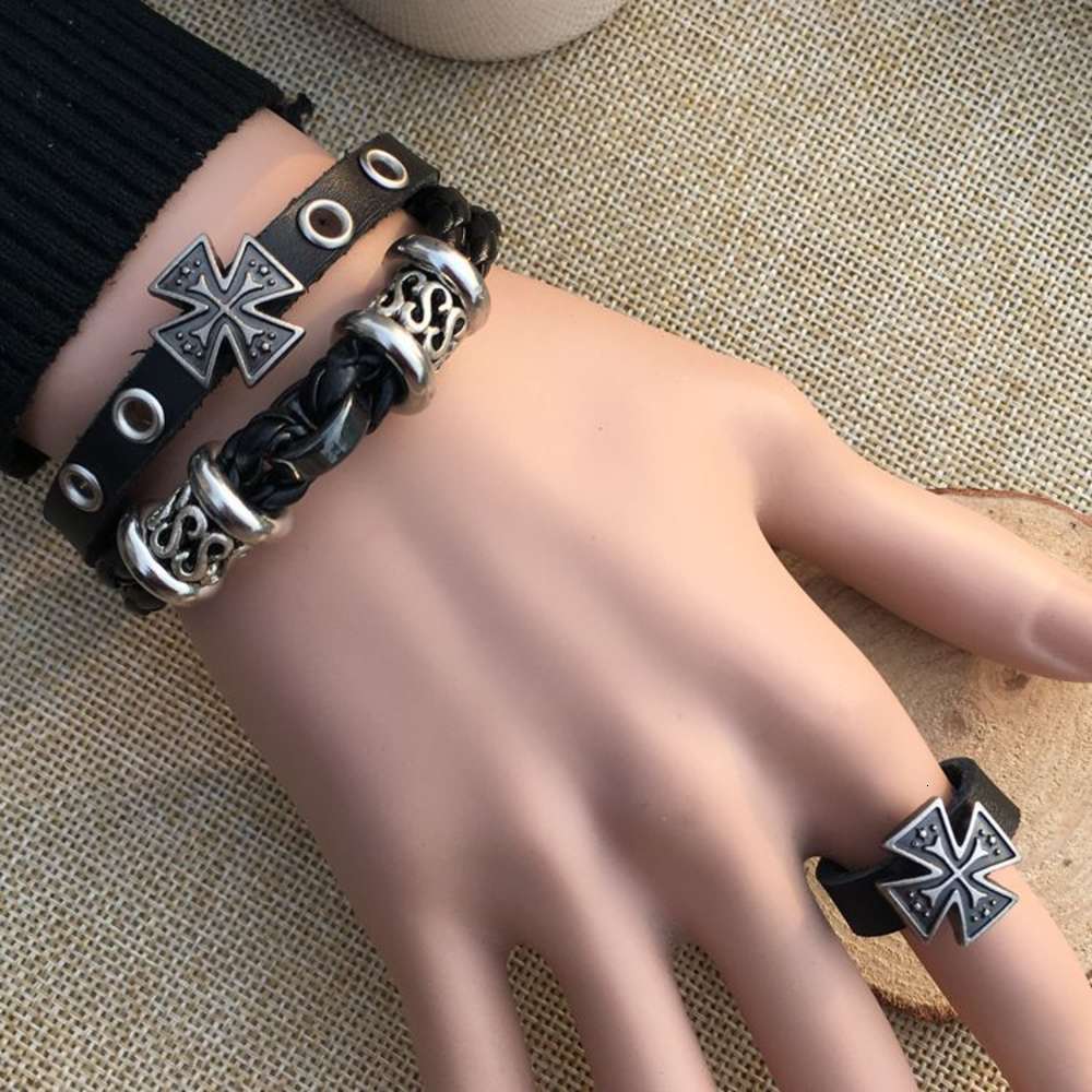 ,bracelet Cross genuine leather bracelet set men's alternative punk style rock Club hand accessories, Golden;silver
,bracelet Cross genuine leather bracelet set men's alternative punk style rock Club hand accessories, Golden;silver