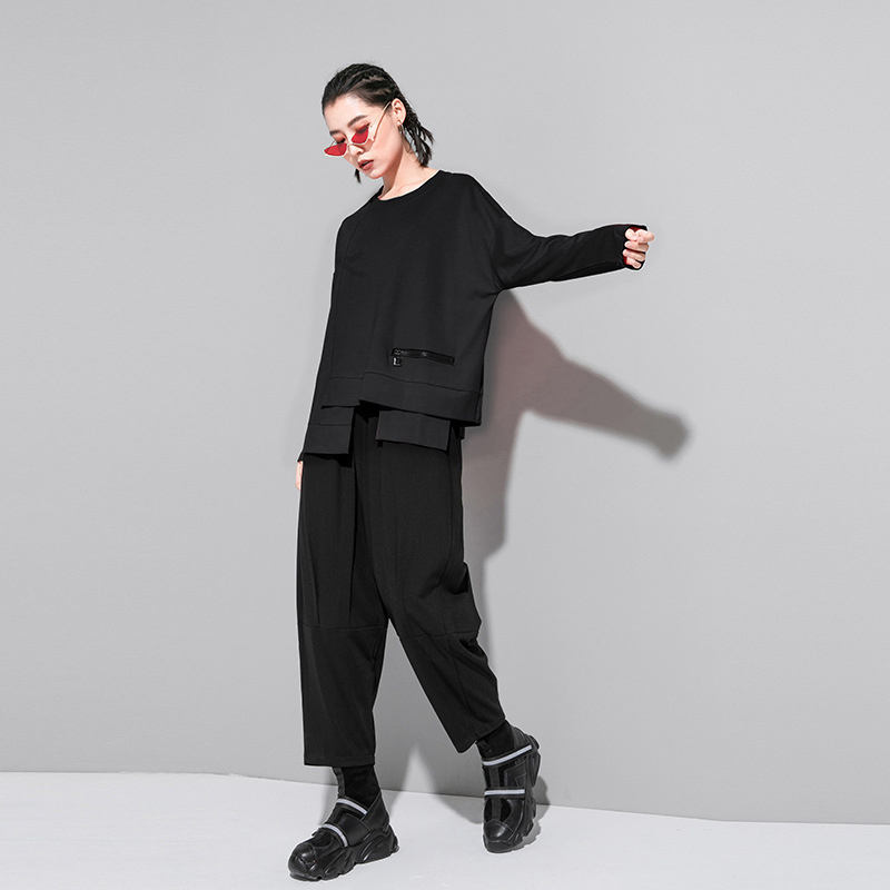 [EAM] Women Red Irregular Split Joint Big Size T-shirt New Round Neck Long Sleeve Fashion Tide Spring Autumn 1DA605 210406