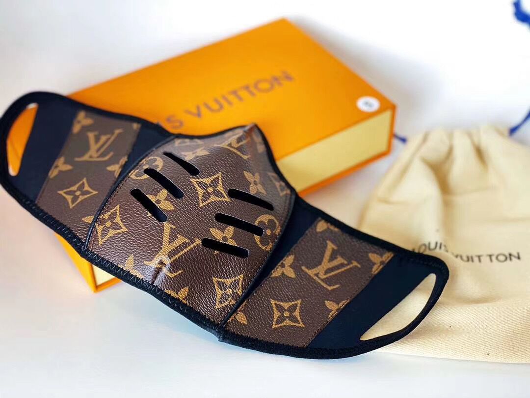 Hair Clips & Barrettes LV LOUIS France Style Bags Coins Pouch Men Women Lady Leather Coin Purse Key mask Mini Wallet VITTON, Golden;silver
Hair Clips & Barrettes LV LOUIS France Style Bags Coins Pouch Men Women Lady Leather Coin Purse Key mask Mini Wallet VITTON, Golden;silver