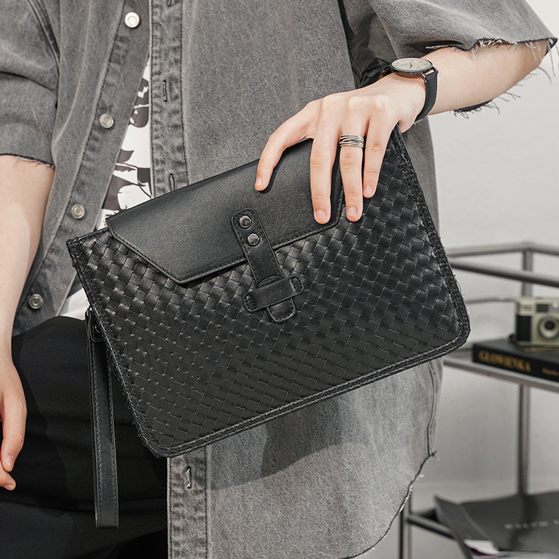 Wholesale factory leathers men bags personalized ultra-thin business document envelope bag hand Knitting fashion backpacks street trend leather handbag, Black(boutique box)
Wholesale factory leathers men bags personalized ultra-thin business document envelope bag hand Knitting fashion backpacks street trend leather handbag, Black(boutique box)