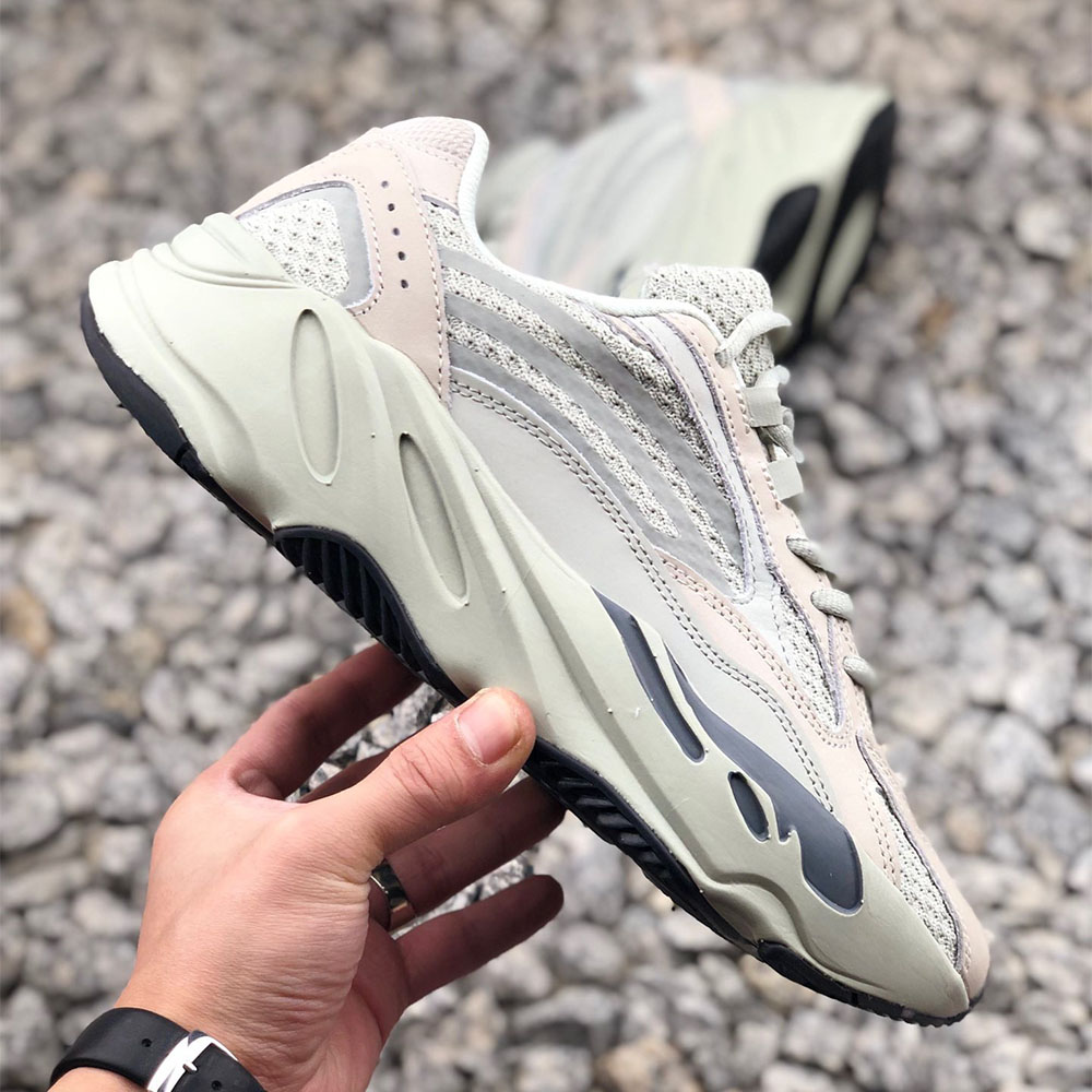 2021 Kanye 700 Running Shoes Mens Trainers Cream Bright Azael Alvah Safflower VantaMagnetSolid Grey Outdoor Sports Sneakers With Box, #28
2021 Kanye 700 Running Shoes Mens Trainers Cream Bright Azael Alvah Safflower VantaMagnetSolid Grey Outdoor Sports Sneakers With Box, #28