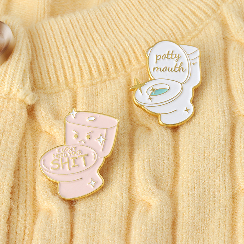 European Toilet Model Cowboy Brooches Alloy Paint Anti Light Buckle Badge Women Clothes Backpack Hap Pins Jewelry Accessories Wholesale
European Toilet Model Cowboy Brooches Alloy Paint Anti Light Buckle Badge Women Clothes Backpack Hap Pins Jewelry Accessories Wholesale