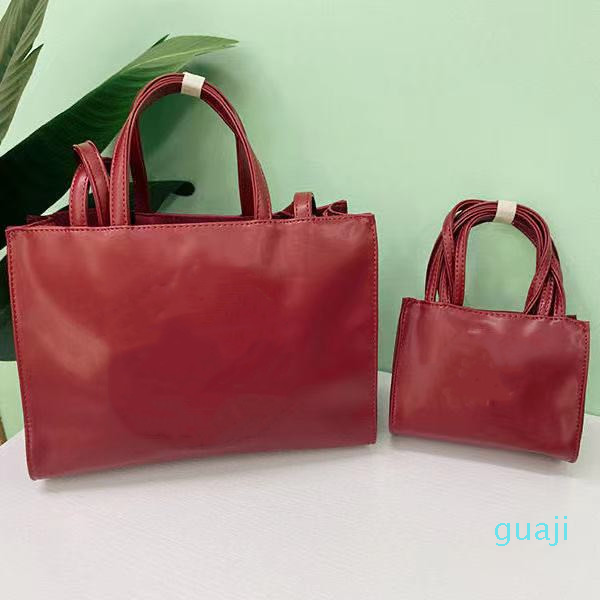 Women Designer bags Womens Purse Tote handbags Fashion Style Luxury bag Pu Leather High Quality handbag wholesale Wallets top Telfar 7311
Women Designer bags Womens Purse Tote handbags Fashion Style Luxury bag Pu Leather High Quality handbag wholesale Wallets top Telfar 7311