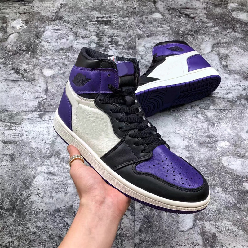 Authentic 1 Court Purple Pine Green Men Woman Basketball Shoes Black 575441-501 575441-302 Sports Sneakers With box
Authentic 1 Court Purple Pine Green Men Woman Basketball Shoes Black 575441-501 575441-302 Sports Sneakers With box