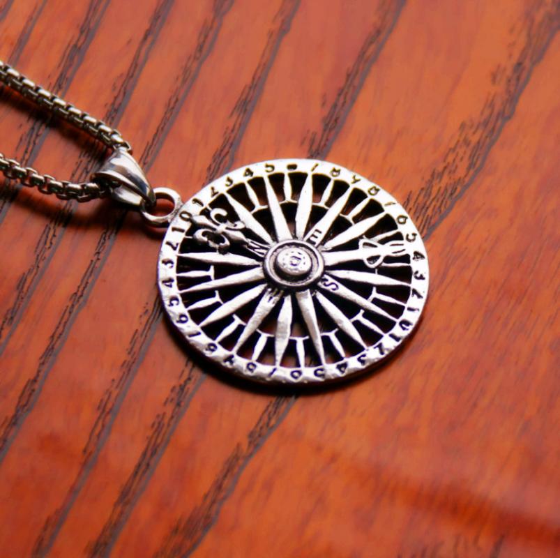 Hip-hop Wu Yifan Celebrity Inspired Compass Disc Titanium Steel Necklace Stylish Guy's Assertive Pendant Necklaces, Silver
Hip-hop Wu Yifan Celebrity Inspired Compass Disc Titanium Steel Necklace Stylish Guy's Assertive Pendant Necklaces, Silver