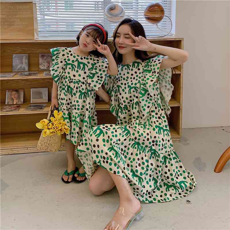 summer dress parent-child dress loose mother and daughter dress little girl clothes 210701, Green
summer dress parent-child dress loose mother and daughter dress little girl clothes 210701, Green