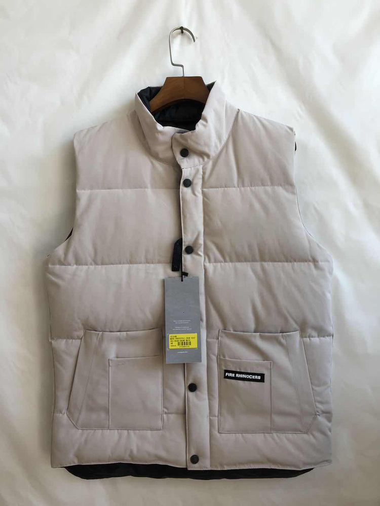 2020 Brand New CANADA USA style Mens freestyle real feather down Winter Fashion vest bodywarmer Advanced Waterproof Fabric, Black;white
2020 Brand New CANADA USA style Mens freestyle real feather down Winter Fashion vest bodywarmer Advanced Waterproof Fabric, Black;white