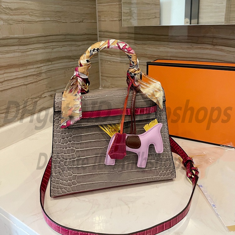 Luxurys designers H Fashion womens Top quality Shoulder Bags Handbags wallet Cross Body Crocodile lock Clutch Bag Totes CrossBody 2021 Handbag purses Best-selling, No bags
Luxurys designers H Fashion womens Top quality Shoulder Bags Handbags wallet Cross Body Crocodile lock Clutch Bag Totes CrossBody 2021 Handbag purses Best-selling, No bags