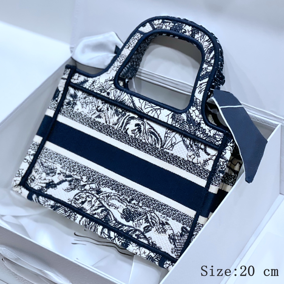 Luxury Designer Mini Tote Bag Handbags Tote For Women Letter Luxury Handbag Ladies Casual Shopping Bag Mini Book Tote, Package
Luxury Designer Mini Tote Bag Handbags Tote For Women Letter Luxury Handbag Ladies Casual Shopping Bag Mini Book Tote, Package