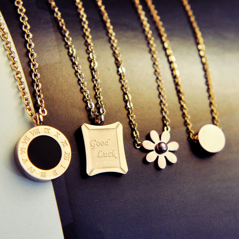 Circle Crystal Roman Numeral Necklace Pendants Double Buckle Woman Necklace Female Steel Clavicle Necklace 18K Gold Pendant Jewelry GC253