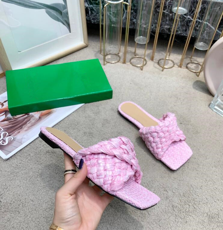 2022 Women fashion summer lock shoes slipper Graffiti Sandals genuine cowhide leather with logo box Flat slippers Large size 35-42, 02
2022 Women fashion summer lock shoes slipper Graffiti Sandals genuine cowhide leather with logo box Flat slippers Large size 35-42, 02