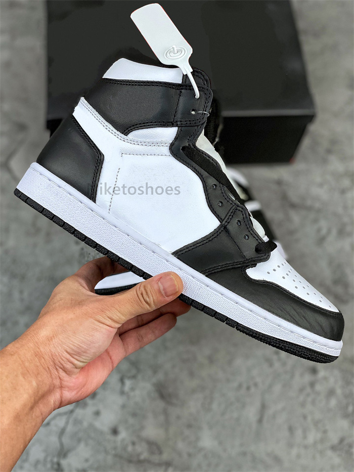 1 High OG Black/White Basketballs Shoes Classic Black White Men Women Sports Sneaker Outdoor Trainers, 01
1 High OG Black/White Basketballs Shoes Classic Black White Men Women Sports Sneaker Outdoor Trainers, 01