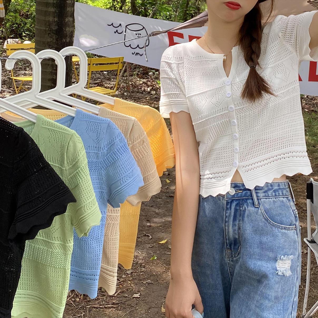 Summer Thin Shirt Women Sweater V Neck Knitted Short Sleeve Cardigans Lady Hollow Out Crop Tops Female, White;black
Summer Thin Shirt Women Sweater V Neck Knitted Short Sleeve Cardigans Lady Hollow Out Crop Tops Female, White;black