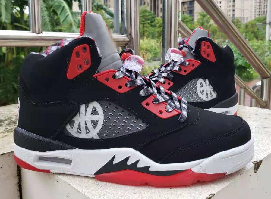 Men Basketball DJ7903-XXX Oreo 5s Black White-Cool Grey Varsity Red Running Sneakers Trainers Sports CT4838-011with box
Men Basketball DJ7903-XXX Oreo 5s Black White-Cool Grey Varsity Red Running Sneakers Trainers Sports CT4838-011with box