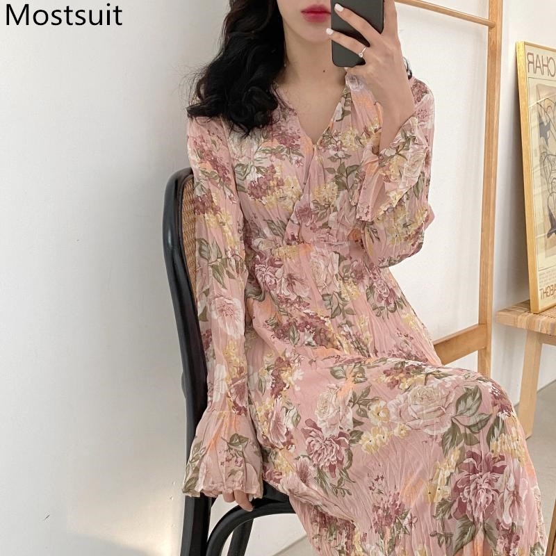 Spring Korean Vintage Floral Printed Long Dress Women Flare Sleeve V-neck Dresses Fashion Elegant Ladies Vestidos Femme 210518, Apricot
Spring Korean Vintage Floral Printed Long Dress Women Flare Sleeve V-neck Dresses Fashion Elegant Ladies Vestidos Femme 210518, Apricot