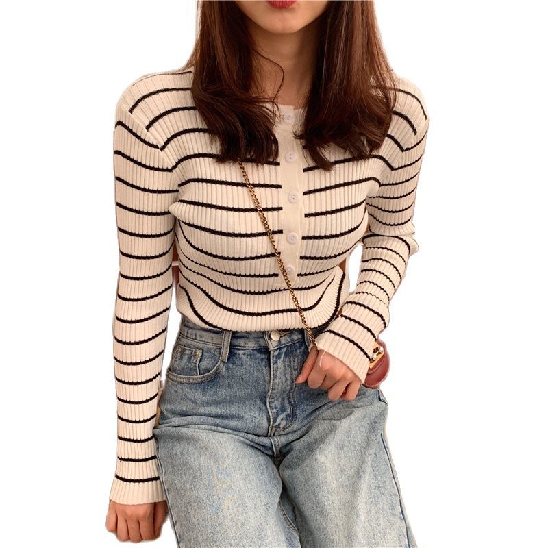 Women T-shirts Elegant Stripes Knitted Tees Buttoned Up Long Sleeve Slim For Sweater Autumn 210518, Green
Women T-shirts Elegant Stripes Knitted Tees Buttoned Up Long Sleeve Slim For Sweater Autumn 210518, Green