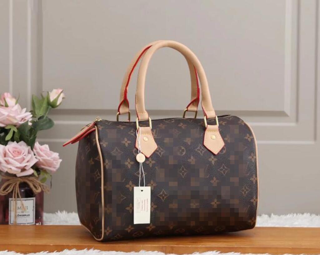 Womens Wallets Single Zipper Pocket Ladies Purse Fashion Lady Pu Leather credit card holder Mens Wholesale Top Quality Womans message handbags purses wallet tag Y41
Womens Wallets Single Zipper Pocket Ladies Purse Fashion Lady Pu Leather credit card holder Mens Wholesale Top Quality Womans message handbags purses wallet tag Y41