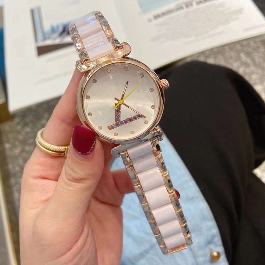 Brand Watches Women Girl Crystal Big Letters Style Metal Steel Band Quartz Wrist Watch L39, Slivery;brown
Brand Watches Women Girl Crystal Big Letters Style Metal Steel Band Quartz Wrist Watch L39, Slivery;brown