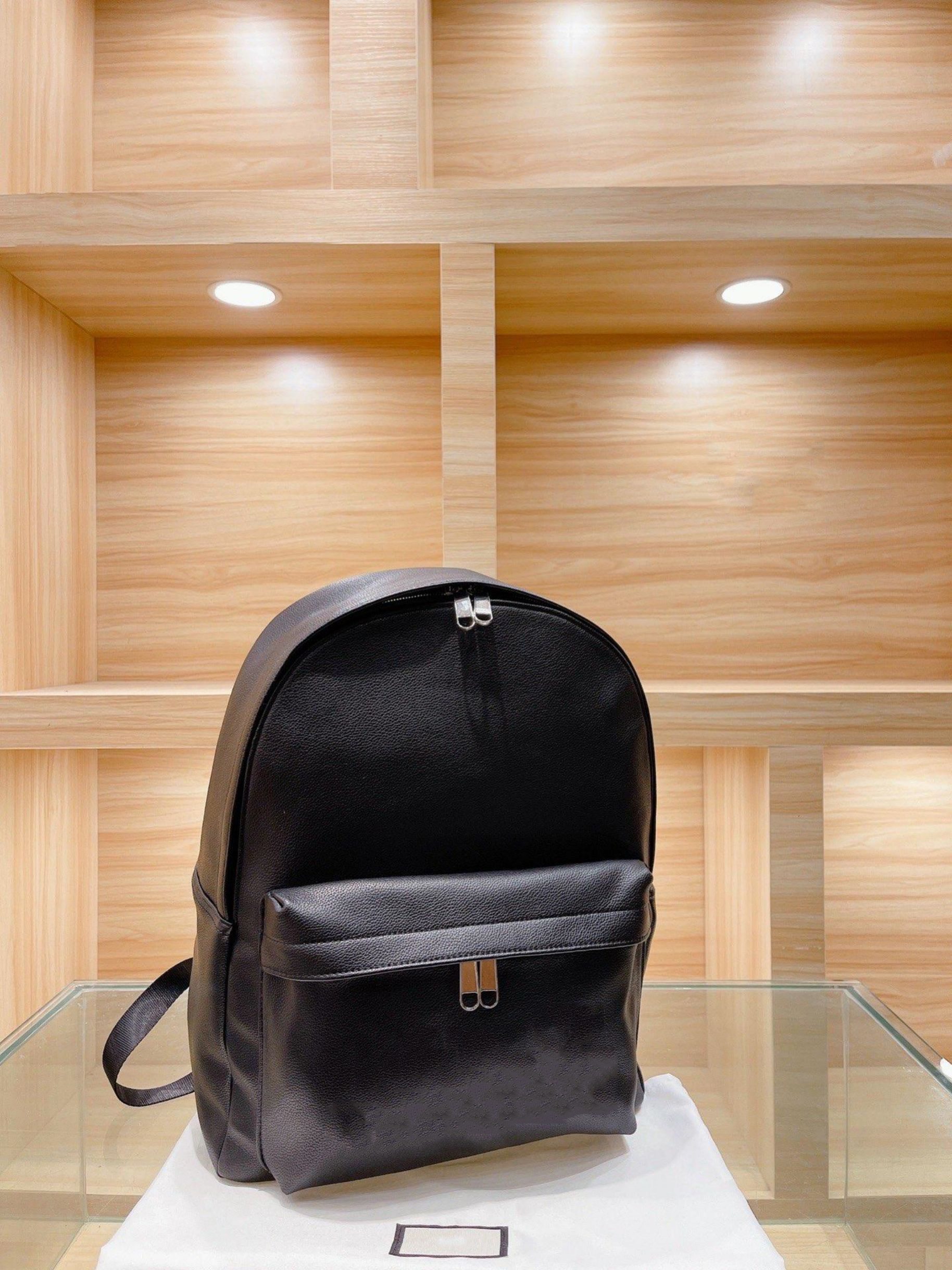 Designer Bags backpack men designer handbags quality sport outdoor luxury packs 2021 Luxurys mens big backpacks fashion web leather bag fahion purse
Designer Bags backpack men designer handbags quality sport outdoor luxury packs 2021 Luxurys mens big backpacks fashion web leather bag fahion purse