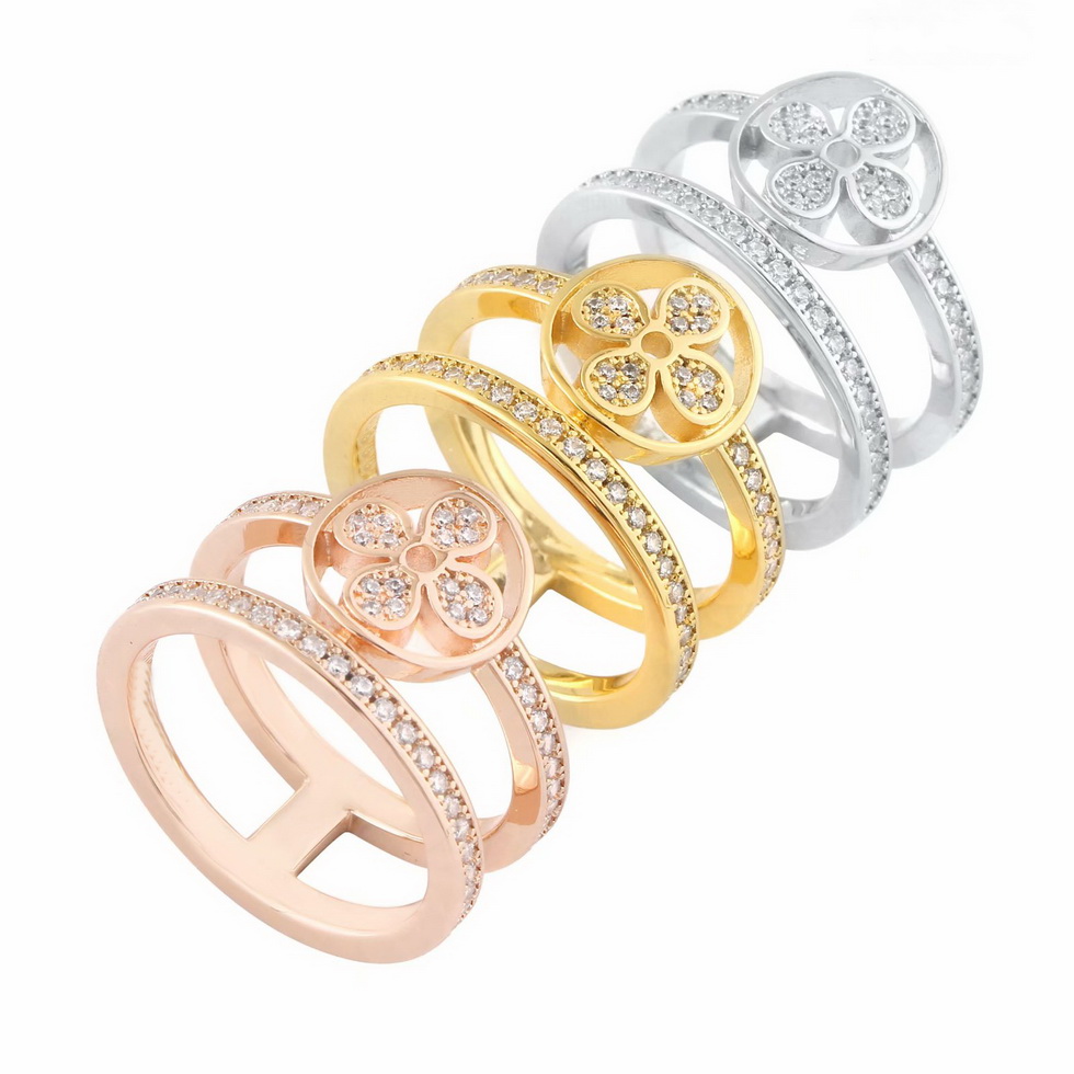 Europe America Style Ring Men Lady Women Titanium steel Settings Diamond V Initials Flower Hollow Out Lovers Wide Rings Size US6-US9, Slivery;golden
Europe America Style Ring Men Lady Women Titanium steel Settings Diamond V Initials Flower Hollow Out Lovers Wide Rings Size US6-US9, Slivery;golden
