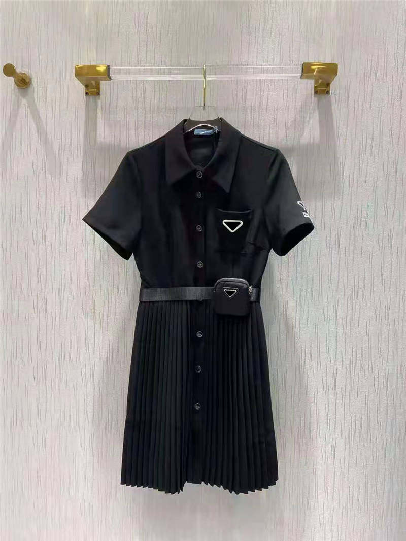 Women Dress Shirt For Spring Summer Outwear Casual Style With Budge Letter Lady Slim Dresses Belt Pleated Skirt Button Zipper Bust Tops, Black;gray
Women Dress Shirt For Spring Summer Outwear Casual Style With Budge Letter Lady Slim Dresses Belt Pleated Skirt Button Zipper Bust Tops, Black;gray