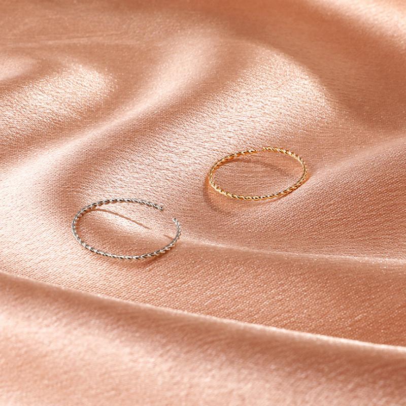 Wedding Rings 2022 Fashion Geometric Woven Twist Open Vintage Punk Women Jewelry Simple Elegant Student Couple Getting Engaged Ring, Slivery;golden
Wedding Rings 2022 Fashion Geometric Woven Twist Open Vintage Punk Women Jewelry Simple Elegant Student Couple Getting Engaged Ring, Slivery;golden