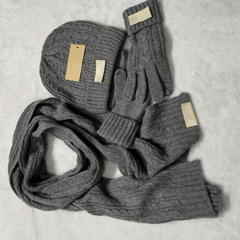 Designer Mens Beanie Scarf Glove Set Luxury Hat Knitted Caps Ski Scarves Mask Unisex Winter Solid Color Sets
Designer Mens Beanie Scarf Glove Set Luxury Hat Knitted Caps Ski Scarves Mask Unisex Winter Solid Color Sets