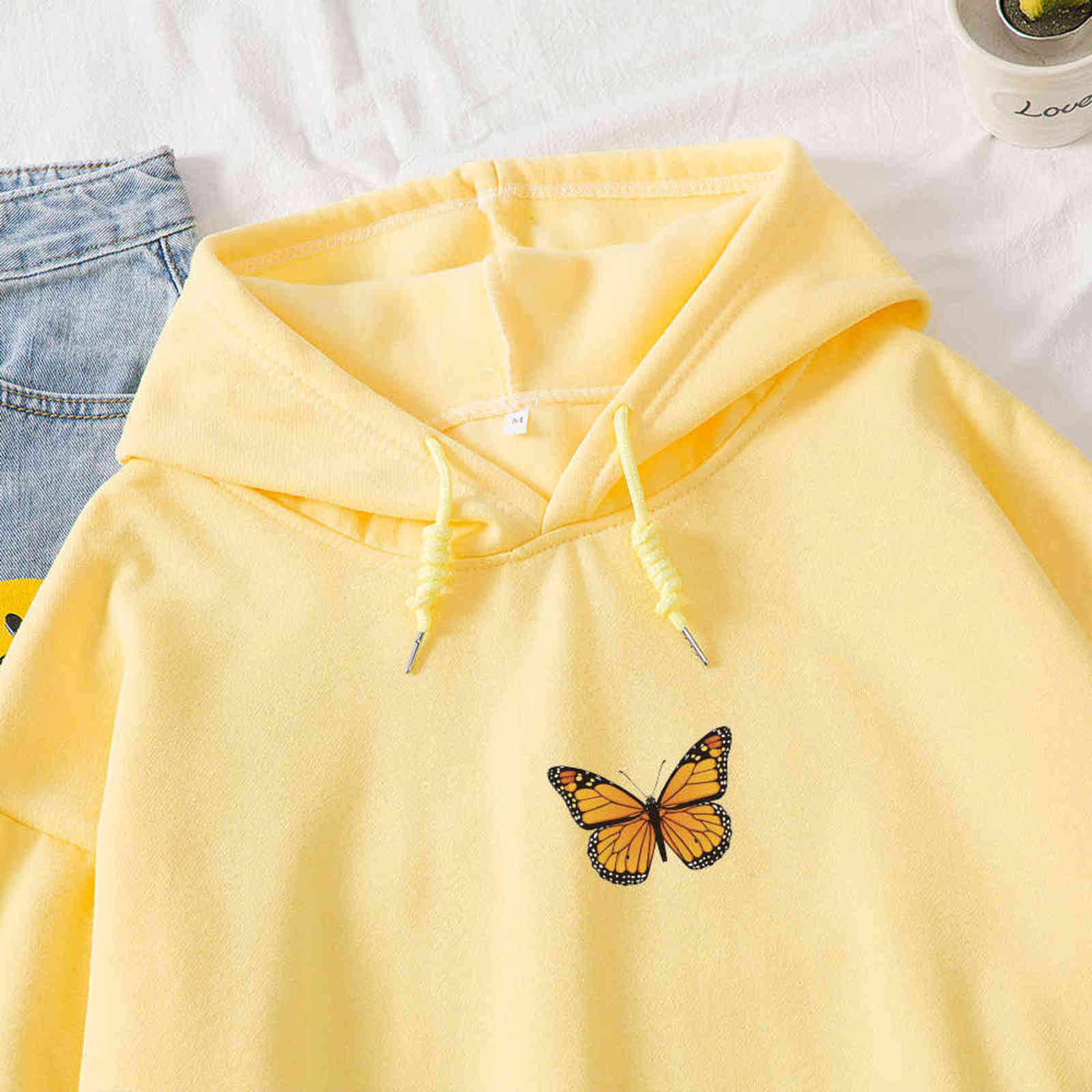 Vintage Sweatshirt Women Fashion Casual Long Sleeve Spring Winter Pullovers Hooded Butterfly Graphic Sweatshirts Hoodies Ladies 211109