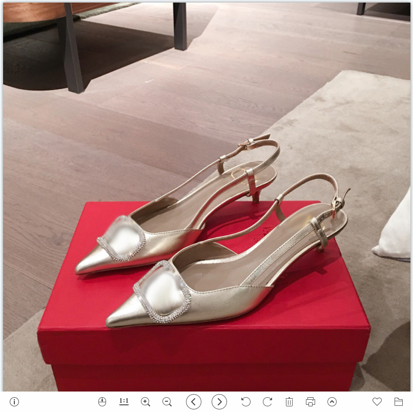 2021 Good Quality Fashion Women Luxurys Designers Shoes Designer Sandals Womens Luxury High Heels Sandal Dress Shoess With Box Size 35-41 -G503, Silver
2021 Good Quality Fashion Women Luxurys Designers Shoes Designer Sandals Womens Luxury High Heels Sandal Dress Shoess With Box Size 35-41 -G503, Silver