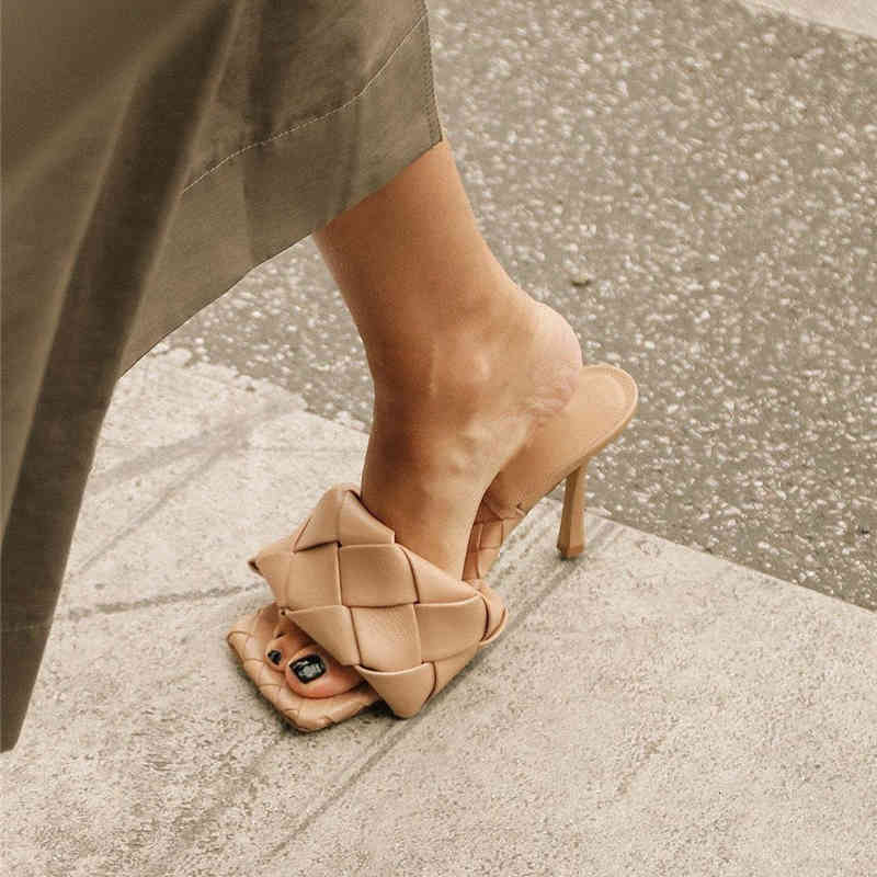 sandals vintage square toe high heel weaving women open gingham slipper summer designer shoes swc0856 kkc2, Black
sandals vintage square toe high heel weaving women open gingham slipper summer designer shoes swc0856 kkc2, Black